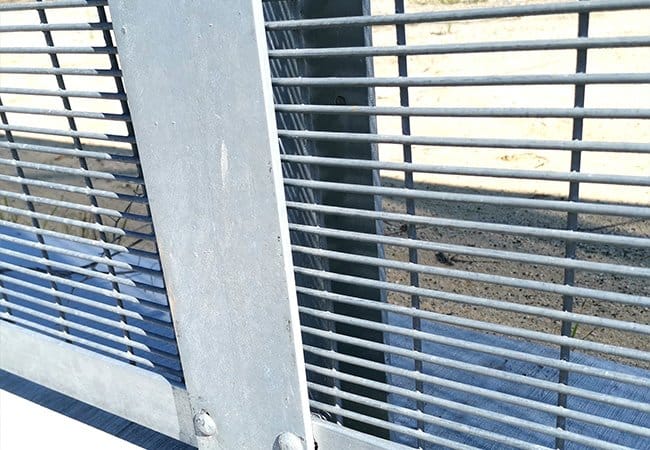 Metal Fencing Rectangle Posts